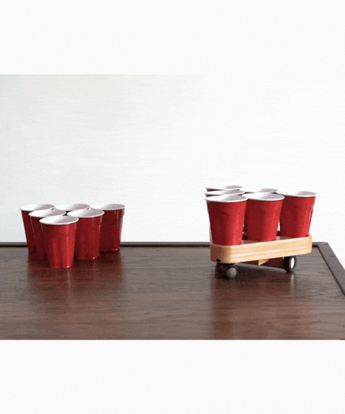 Beweglicher Bier-Pong-Roboter