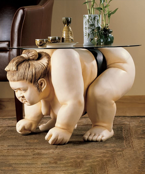 Der Sumo Ringer Tisch