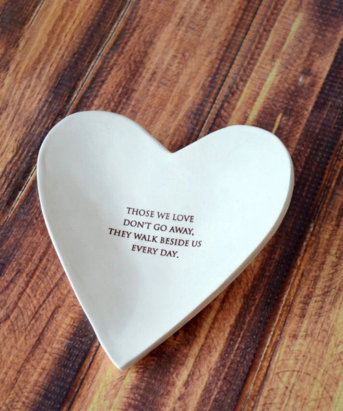 Diejenigen die wir lieben gehen nicht weg Keramik Schuessel