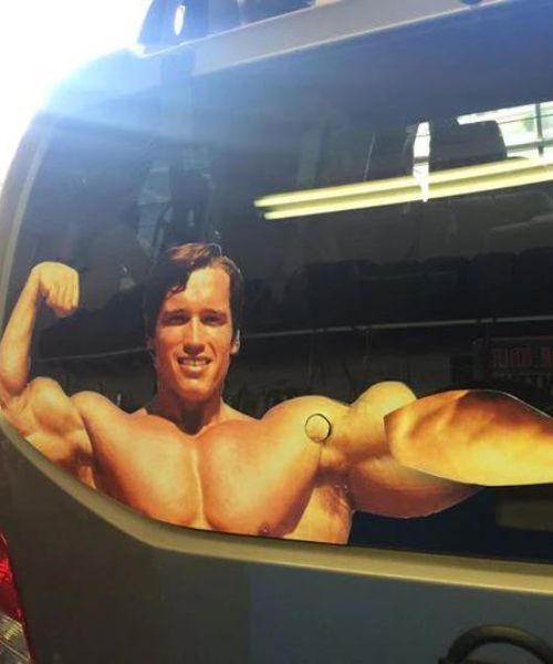 Flexing Arnold Heckscheibenwischer Aufkleber