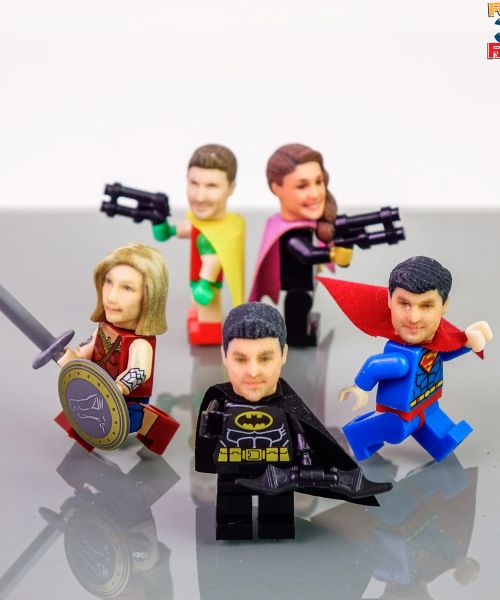 Personalisierte 3D-gedruckte LEGO Kopfe