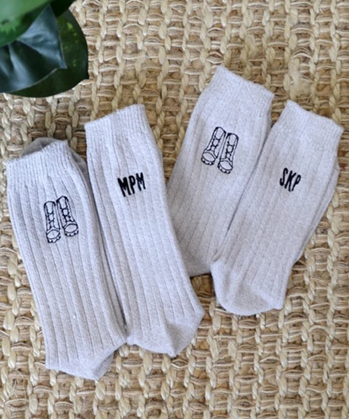 Personalisierte Socken mit Stickerei