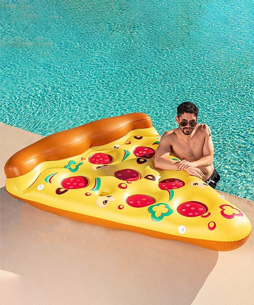 Pizzastuck Pool Schwimmer