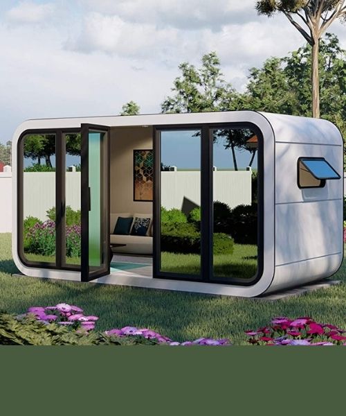 Vorgefertigter Buroschuppen im Hinterhof