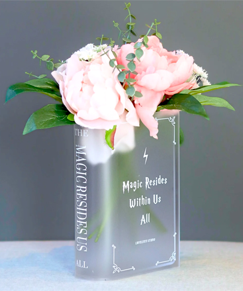 Acryl Buch Vase Massgeschneidert