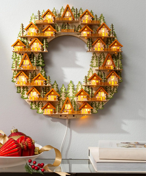 Beleuchteter Adventskranz aus Holz