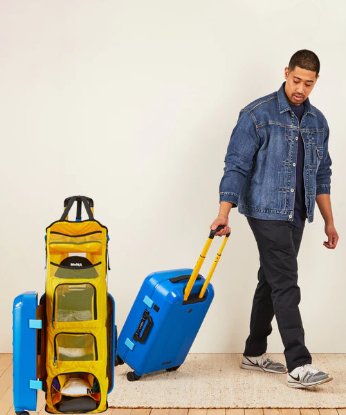 Handgepäck Schrank Koffer