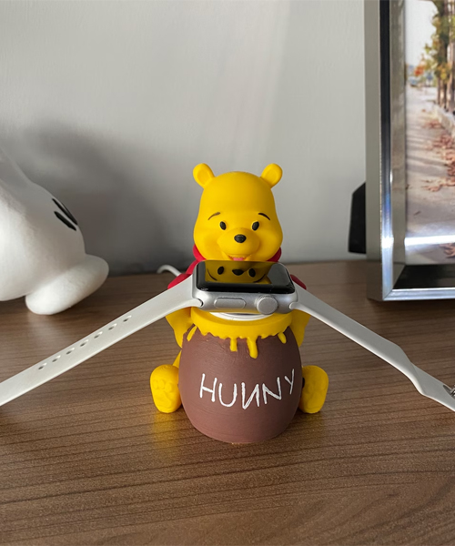 Winnie The Pooh Apple Watch Stander